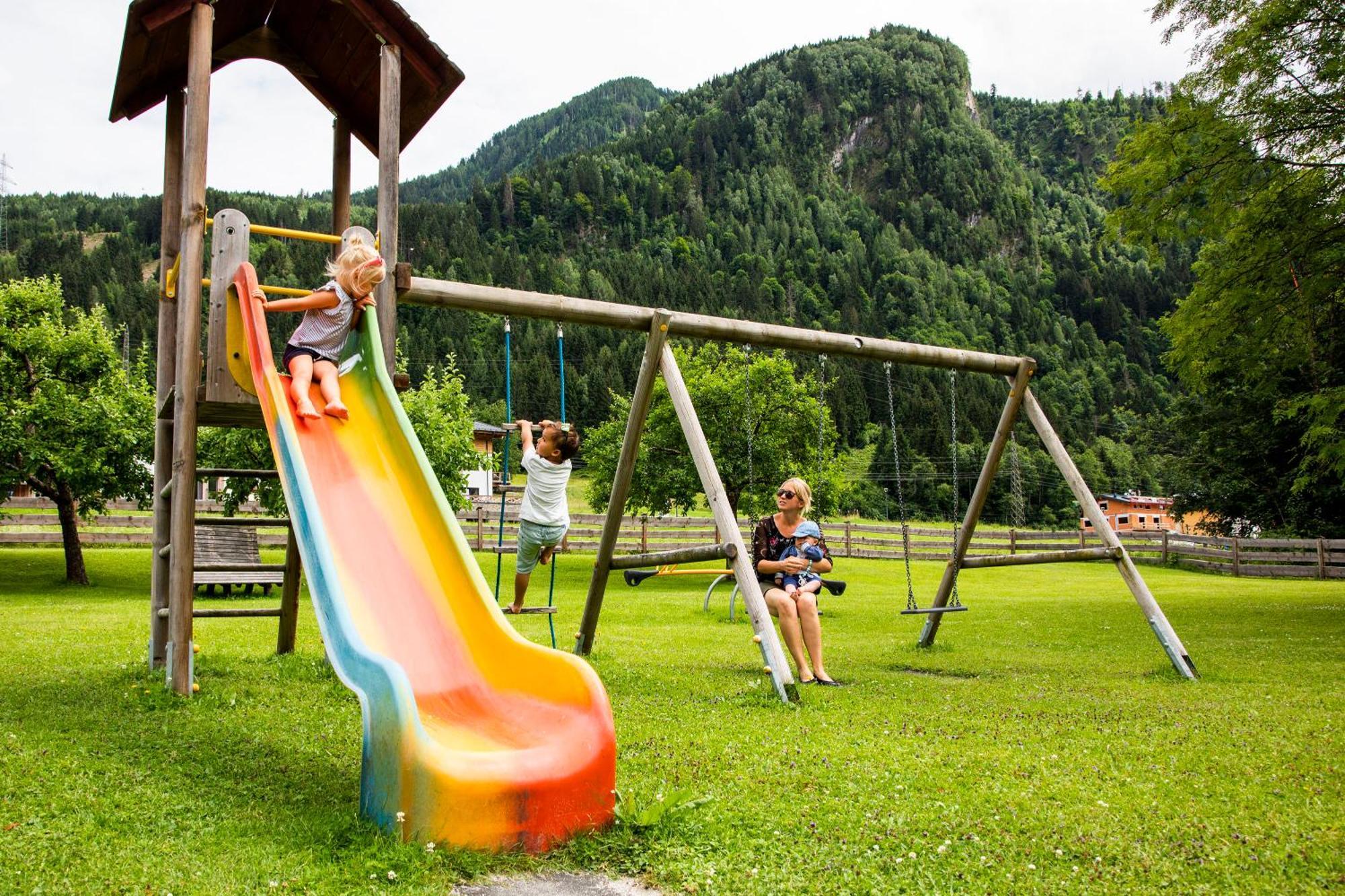 Appartement Muehle - Including Summercard, Sauna, Kaprun'S Largest Private Garden With Panoramic View 外观 照片
